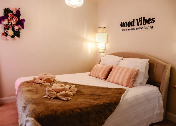 빌라 Maison Castor, Balneo Et Billard Chez Ivona *