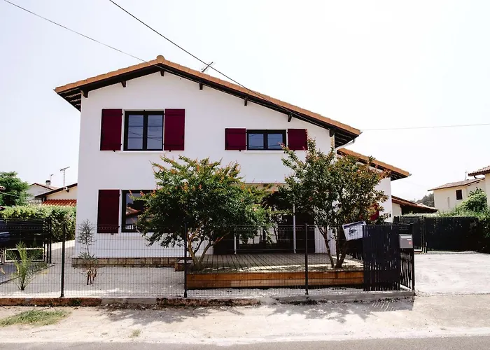 빌라 Maison Castor, Balneo Et Billard Chez Ivona *