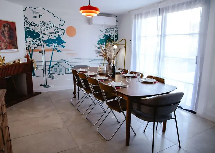 빌라 Maison Castor, Balneo Et Billard Chez Ivona *