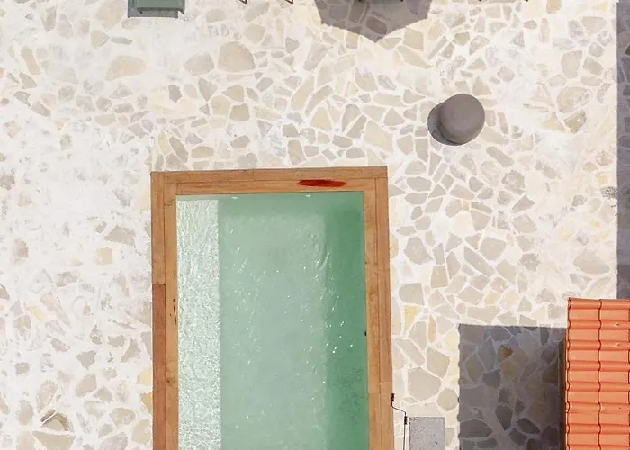 Maison Castor, Balneo Et Billard Chez Ivona