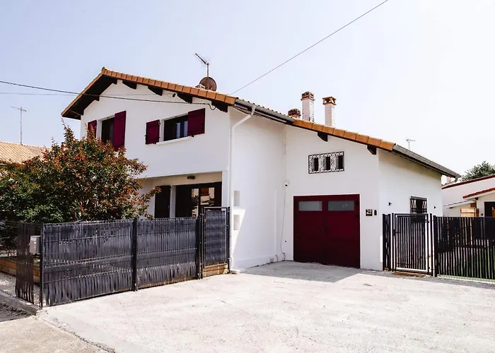 Vila Maison Castor, Balneo Et Billard Chez Ivona